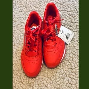 * SALE * REEBOK Red Leather Running Shoes NEW BNIB